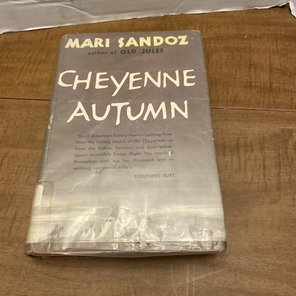 Cheyenne Autumn 1st Edition HCDJ Ex Library Mari Sandoz